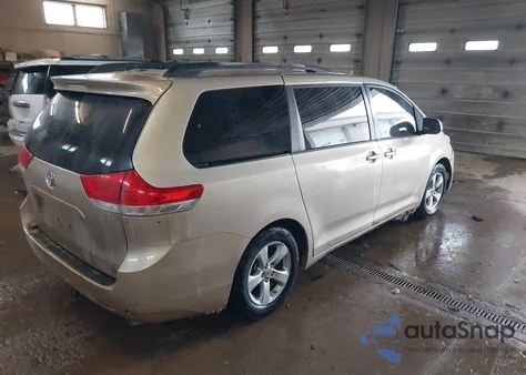 2013 Toyota Sienna Le V6 8 Passenger from USA, damaged, VIN 5TDKK3DCXDS315920
